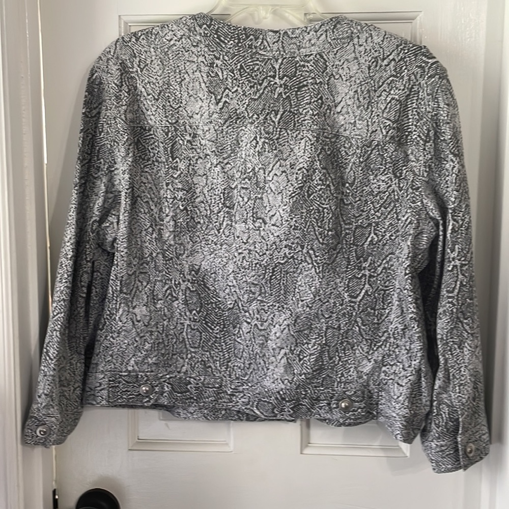 Ruby Rd. Snake Print Jacket - Picture 7 of 9